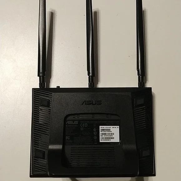 Wireless Router - Picture 2 of 2